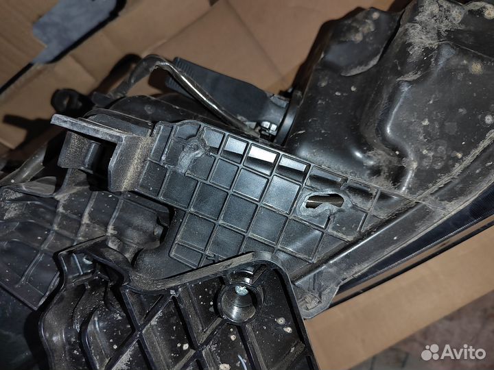 Фара левая Nissan Qashqai 2 2019 2020 2021