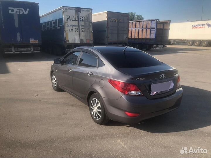 Hyundai Solaris 1.6 AT, 2012, 134 371 км