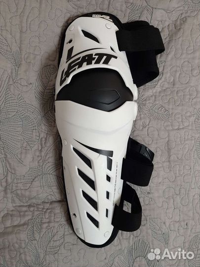 Шарнирные наколенники Leatt Dual Axis L/XL