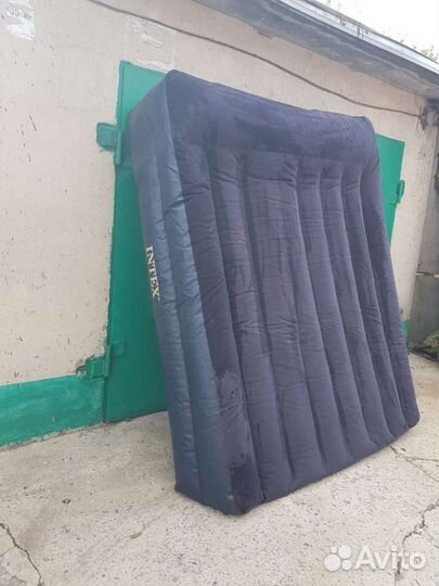 Надувной матрас-кровать