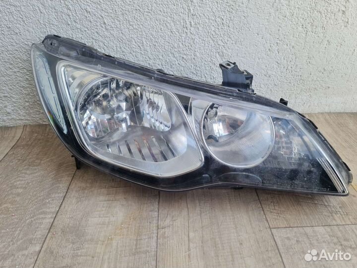 Фары Honda civic 4d