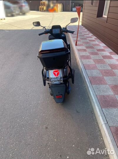 Электроскутер Yadea T60-D