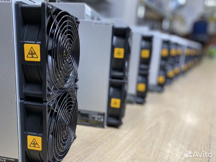 Antminer S19 XP 134 Th