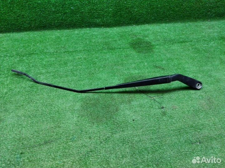 Поводок стеклоочистителя Chevrolet Cobalt