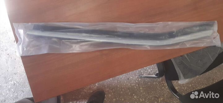 Молдинги на лада веста