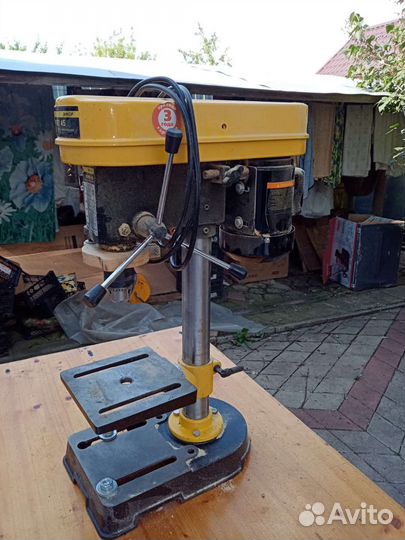 Сверлильный станок