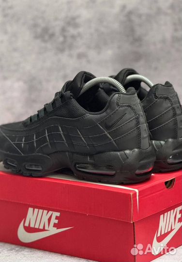 Кроссовки Nike Air Max 95 удобные