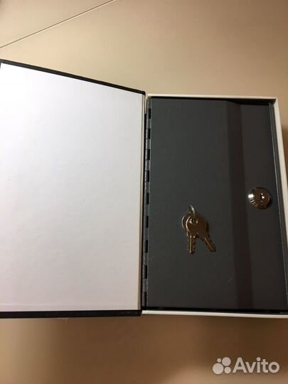 Книга-сейф