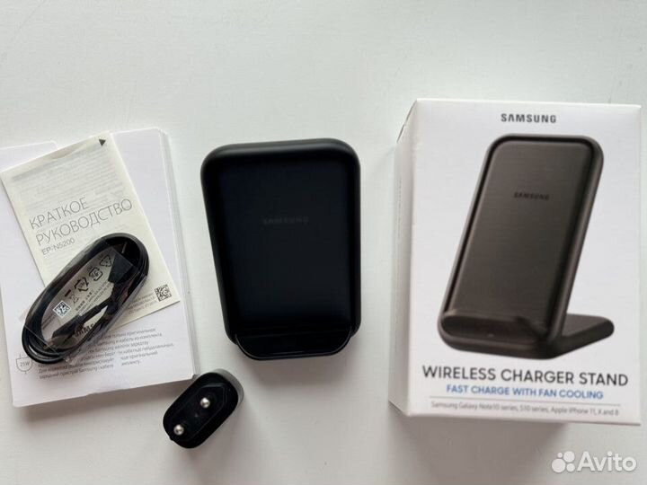 Беспроводная зарядка Samsung EP-N5200