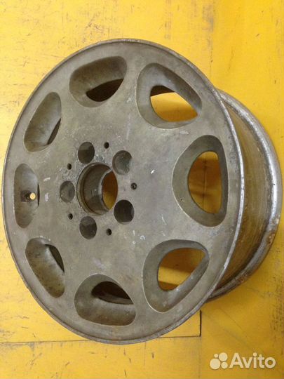 1 шт. Диски - Mercedes R15 (5х112)