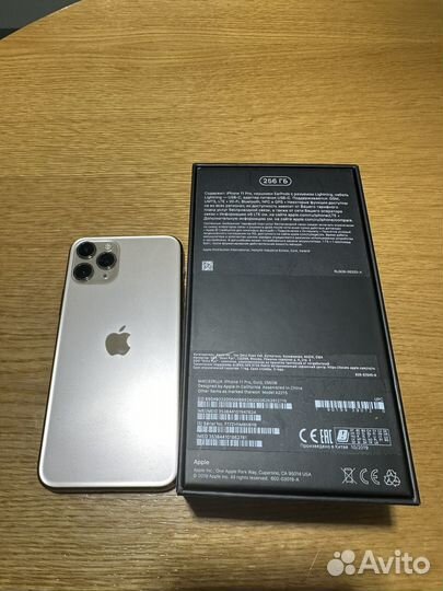 iPhone 11 Pro, 256 ГБ