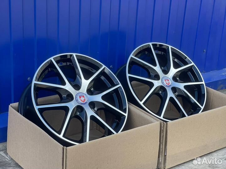 Диски R 16 5*114.3 ет 43 HRE черные с полировкой