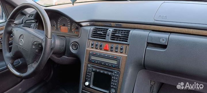Mercedes-Benz E-класс 4.3 AT, 2000, 310 000 км