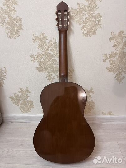 Гитара Yamaha C40