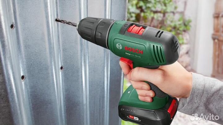 Дрель-шуруповерт Bosch EasyDrill 18V-40 аккум. пат