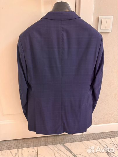 Мужской классический костюм 48 размер