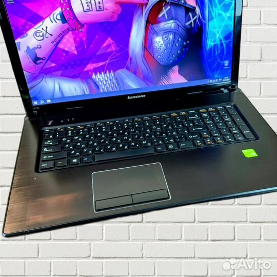 Большой и мощный / 17.3