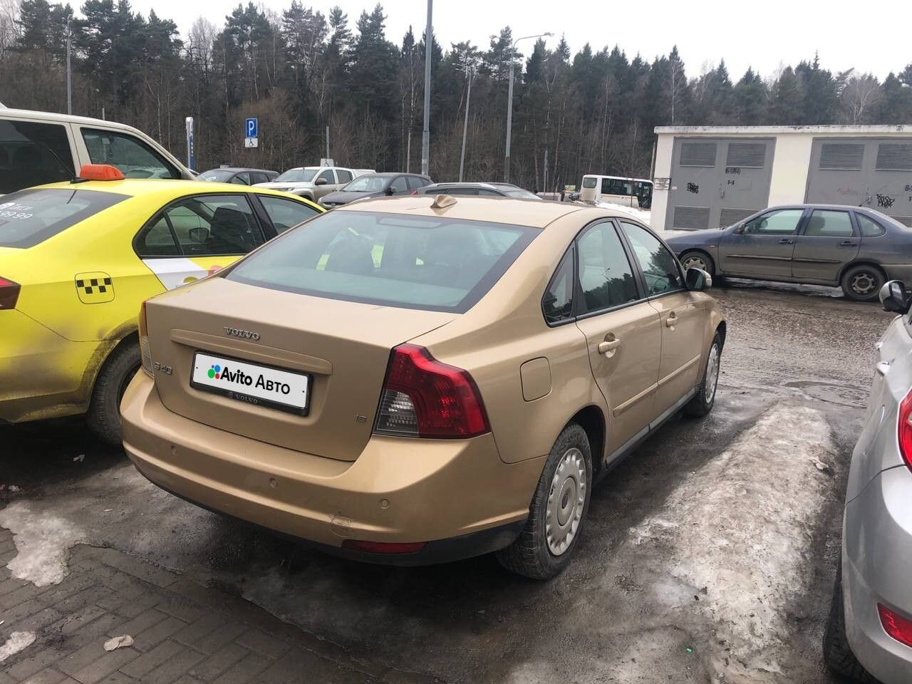 Volvo S40: фото владельца