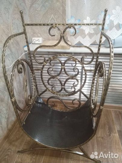 Кованная дровница