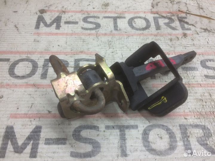 Ограничитель двери передний левый Bmw 5-Series E39