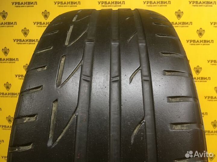 Bridgestone Turanza T001 215/55 R17 94V