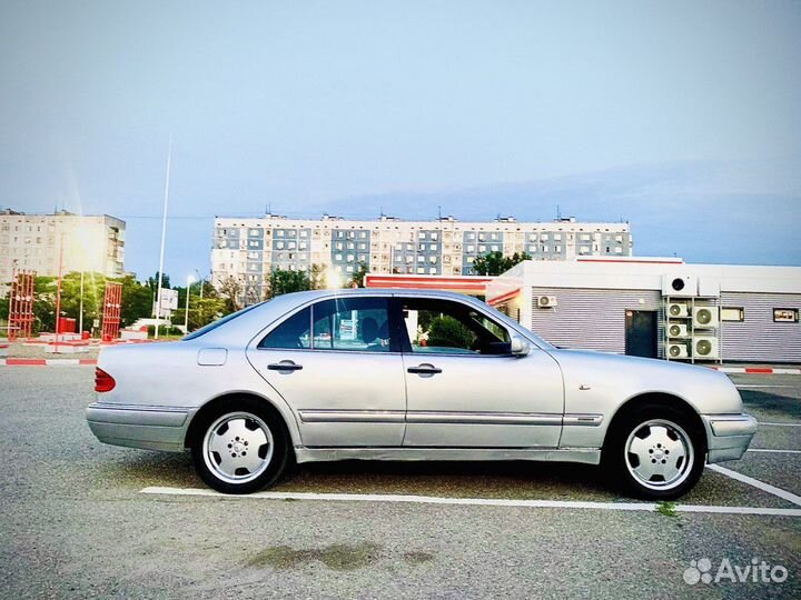 Mercedes-Benz E-класс 2.0 МТ, 1998, 370 501 км