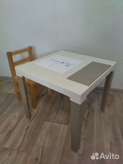Детский стол и стул