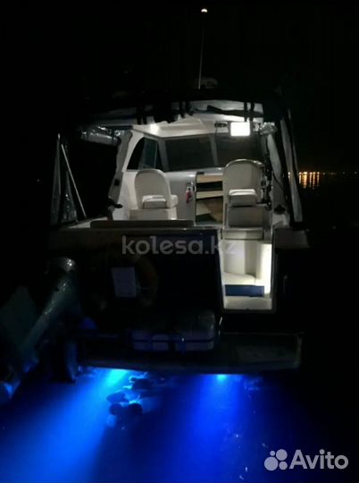 Продам круизный катер Bayliner-246 Discovery