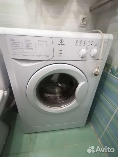 Стиральная машина indesit