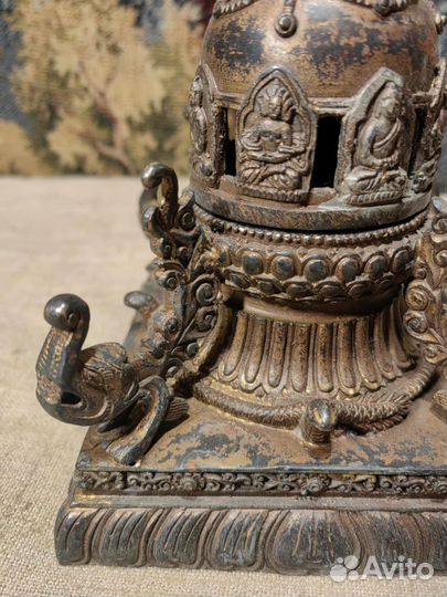 Статуэтка буддизм бронза