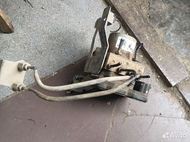 Кия Рио 3 Солярис блок ABS от полной комплектации