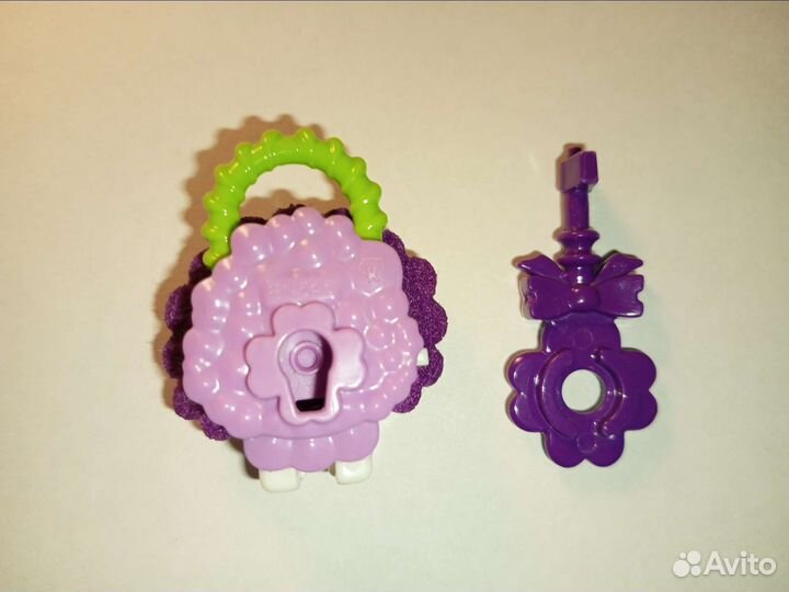 Игрушки из киндера замочки