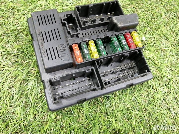 Блок предохранителей Bmw X3