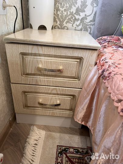 Спальный гарнитур бу