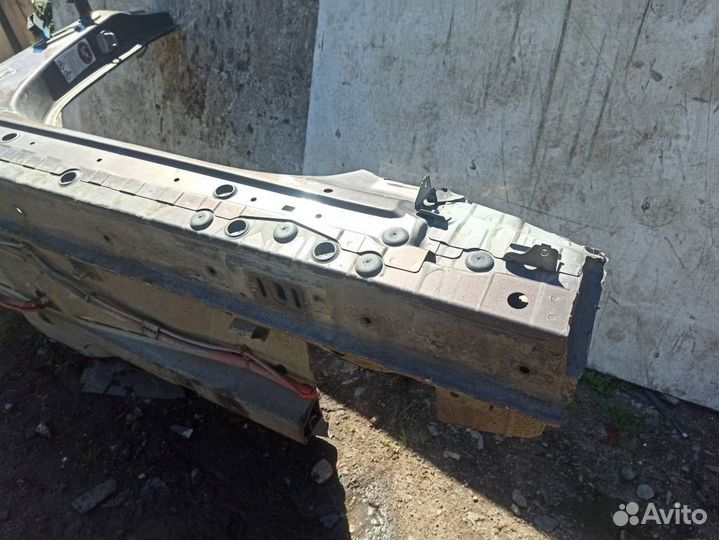 Порог правый бмв X1 E84