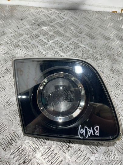 Фонарь внутренний задний левый Mazda 3 BK