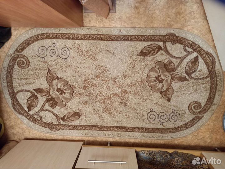 Ковёр 1м на 1,95м