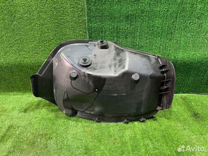 Подкрылок задний левый Renault Duster кроссовер