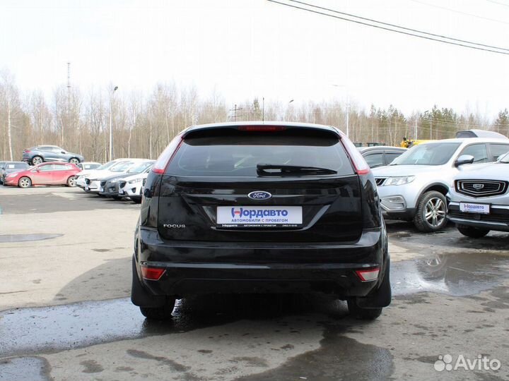 Ford Focus 1.6 МТ, 2011, 170 120 км