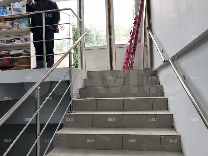 Сдам торговое помещение, 280 м²