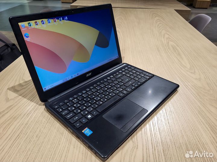 Ноутбук Acer/ Core i3/ 6 озу/ SSD