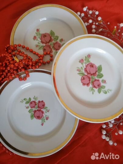 Набор 4 тар с перламутром 70 х 60 годов с золссср