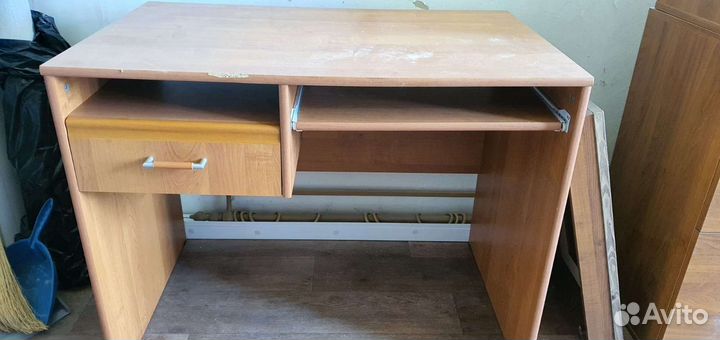 Компьютерный стол бу