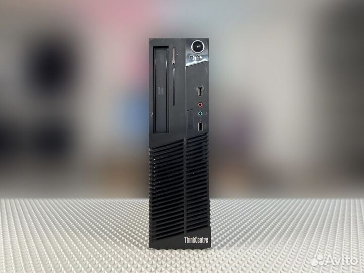 Lenovo ThinkCentre M79 10JA