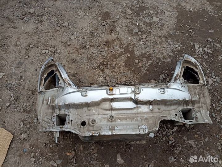 Задняя панель кузова Nissan Almera Classic B10