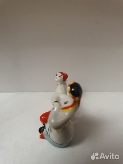 Статуэтка фарфоровая СССР