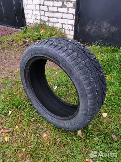 Hankook Winter I'Pike 215/50 R17