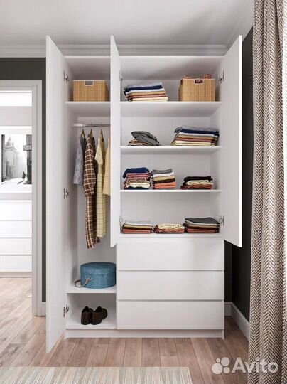 Шкаф распашной с выдвижными ящиками