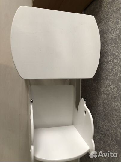 Детский стол со стулом