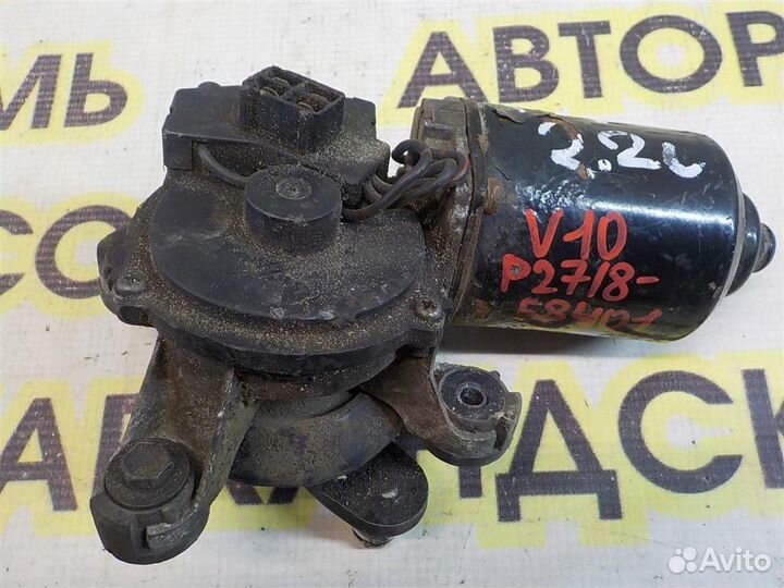 Моторчик стеклоочистителя передний Toyota Camry X